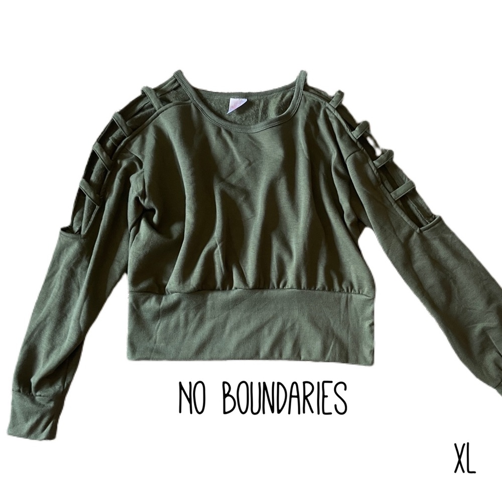 Nwot women top